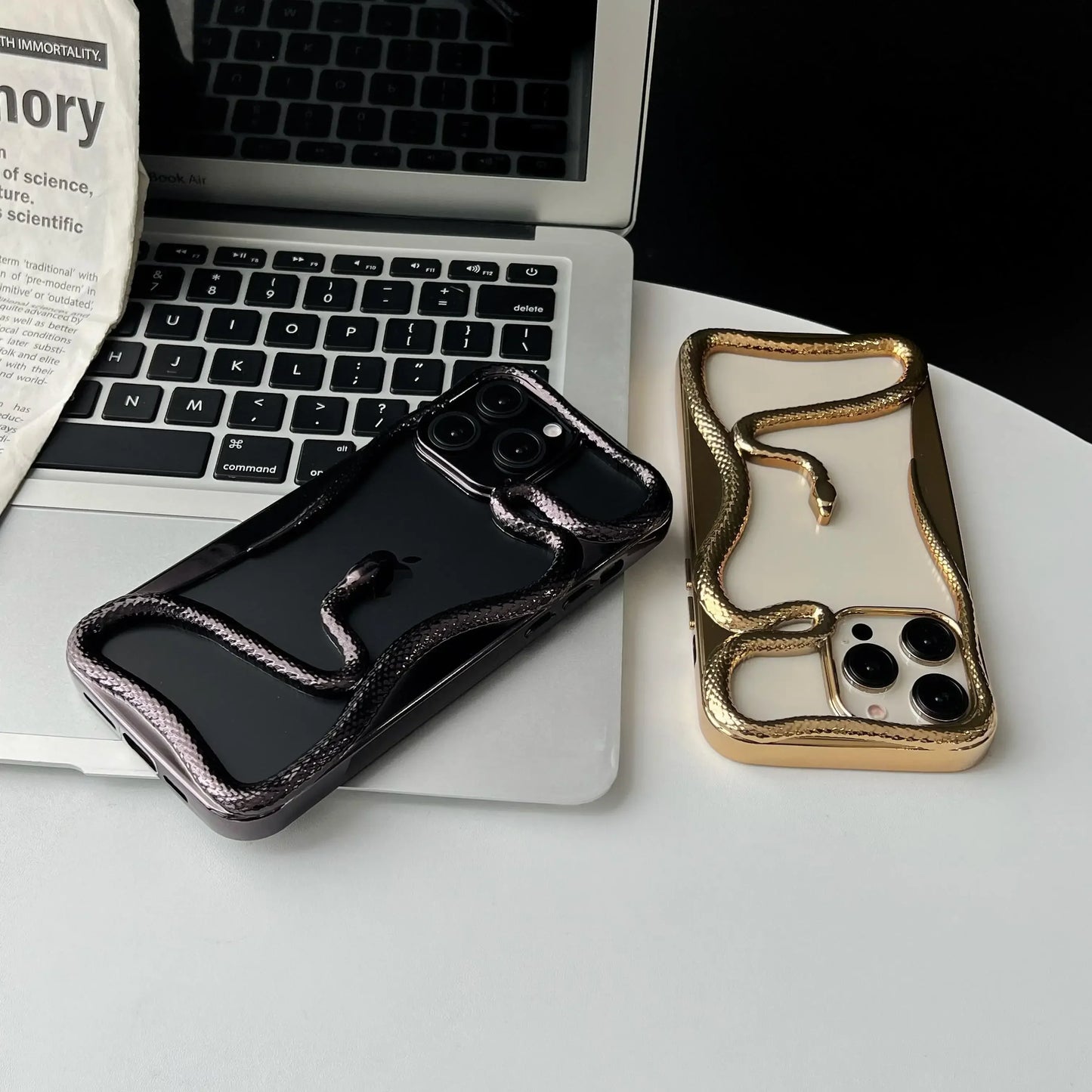 Funda para teléfono Hollow Snake - ¡Audaz y construida para impresionar! 🐍✨