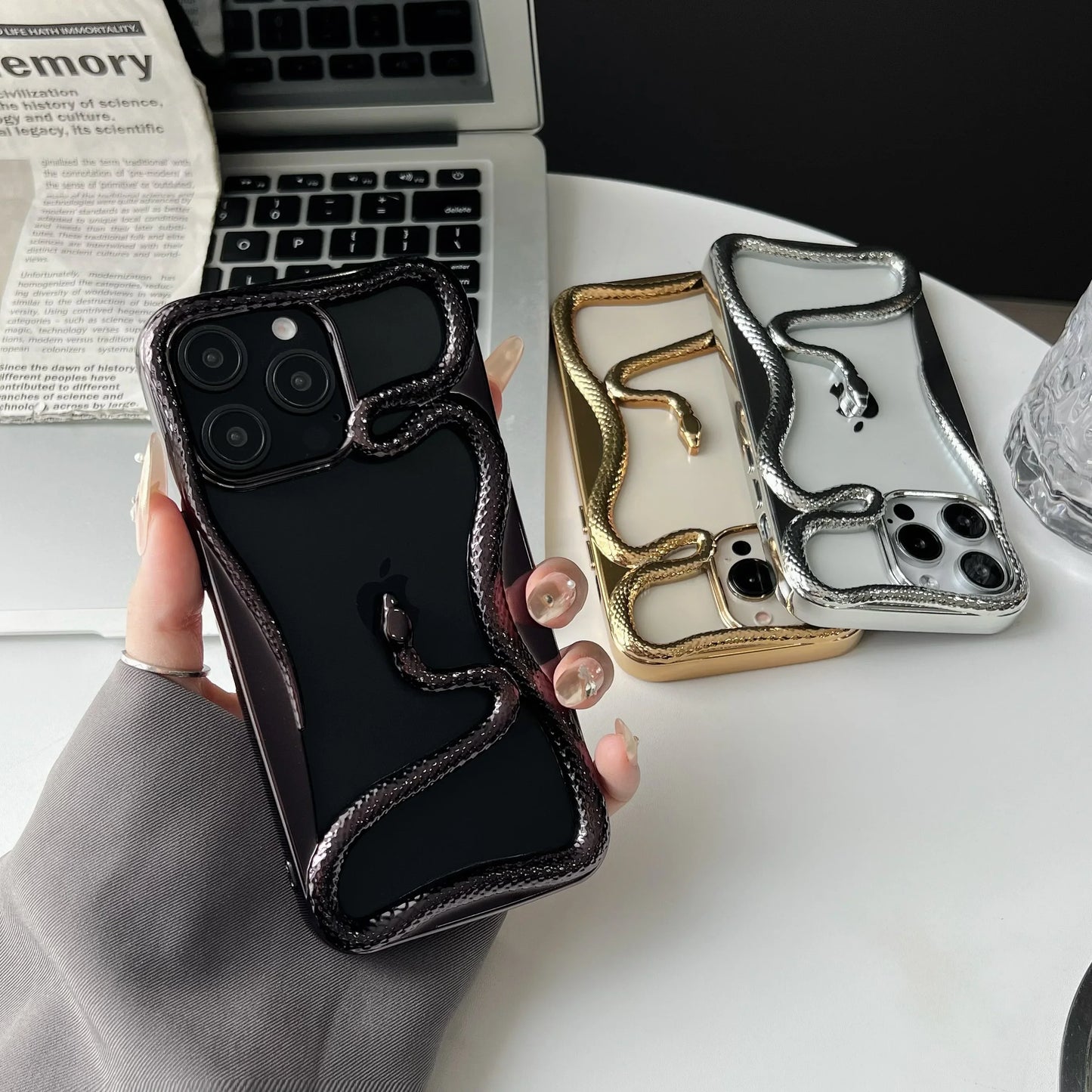 Funda para teléfono Hollow Snake - ¡Audaz y construida para impresionar! 🐍✨