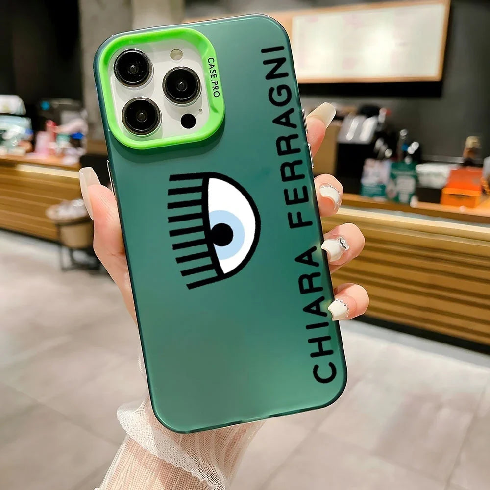 Funda para teléfono de Chiara's Eye - La moda se une a la función 👁️✨