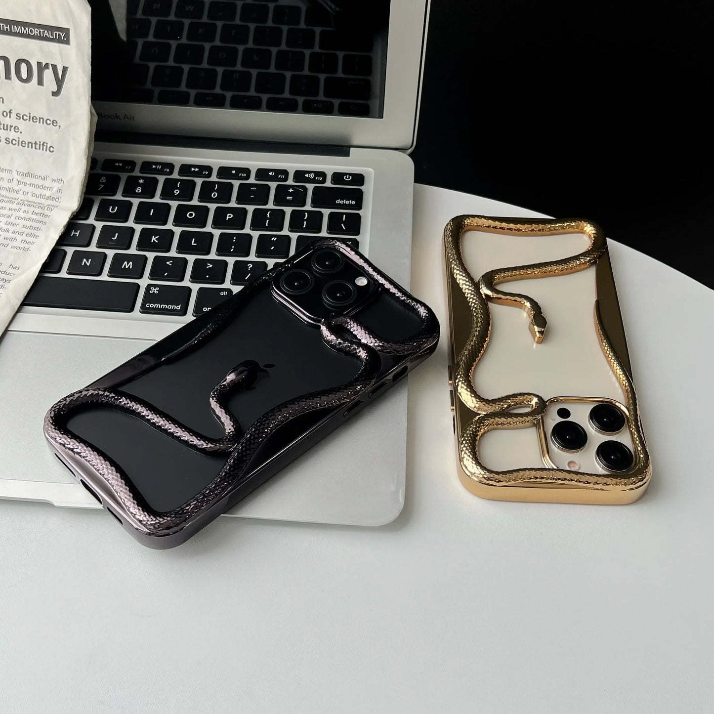 Funda para teléfono Hollow Snake - ¡Audaz y construida para impresionar! 🐍✨