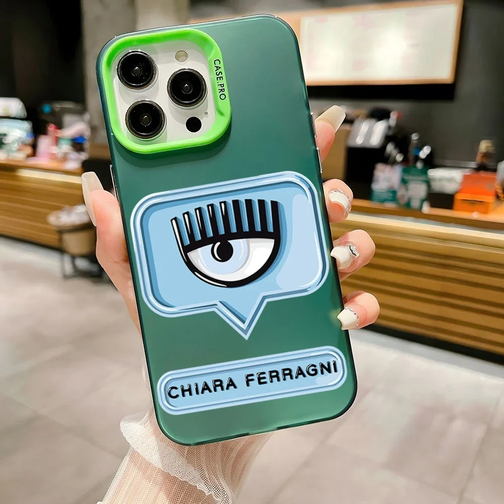 Funda para teléfono de Chiara's Eye - La moda se une a la función 👁️✨