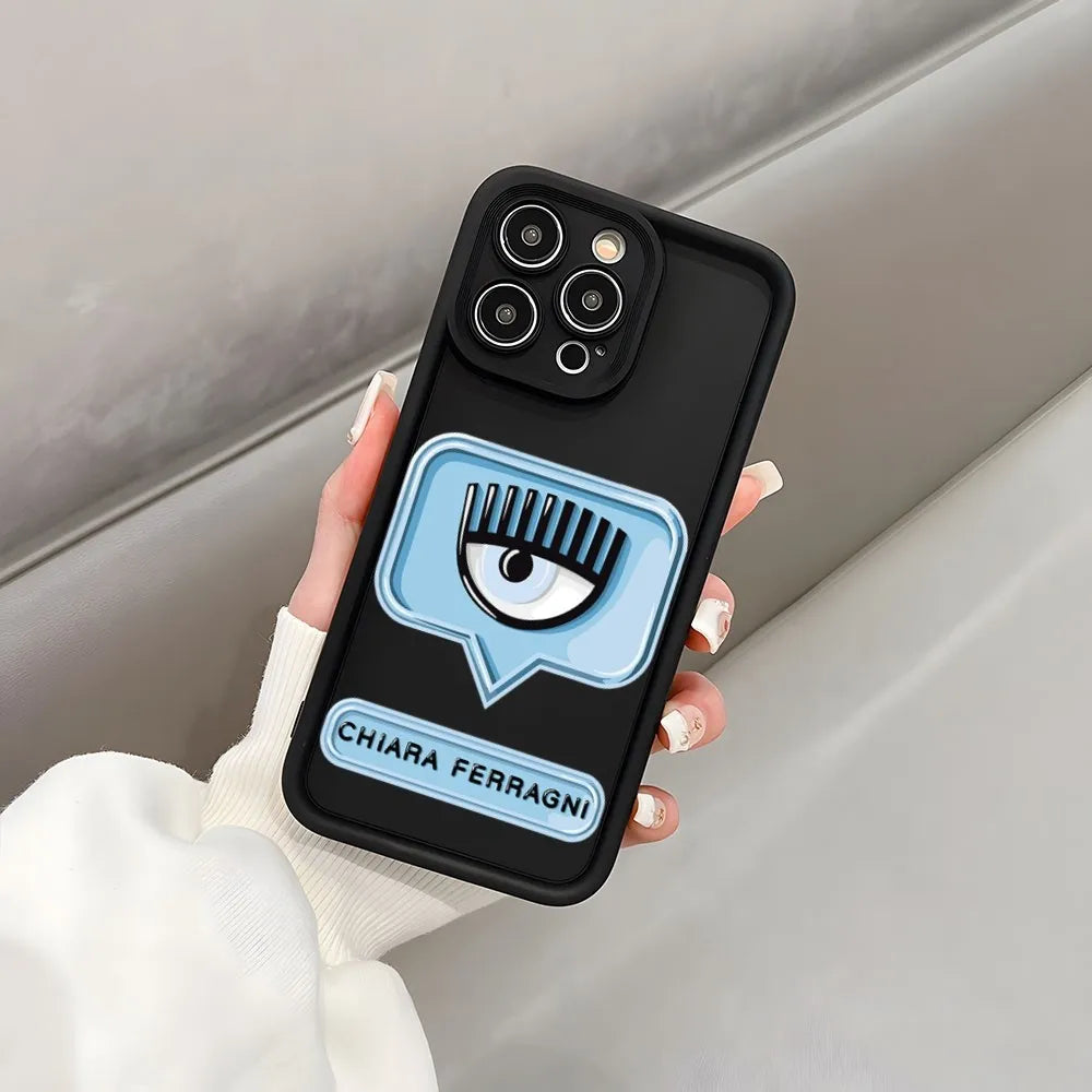 Funda para teléfono de Chiara's Eye - La moda se une a la función 👁️✨