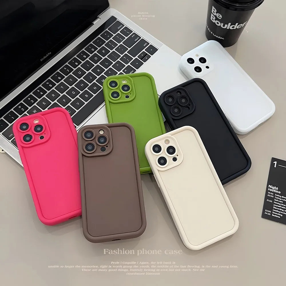 Funda para teléfono de Chiara's Eye - La moda se une a la función 👁️✨