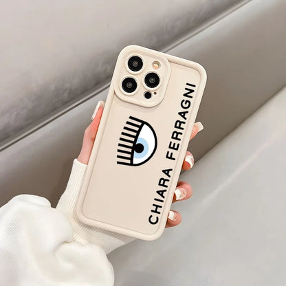 Funda para teléfono de Chiara's Eye - La moda se une a la función 👁️✨